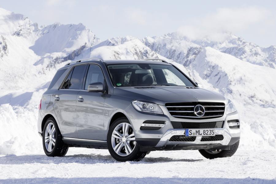 Mercedes-Benz ML350 4Matic 2012 года  (фото 1 из 26)